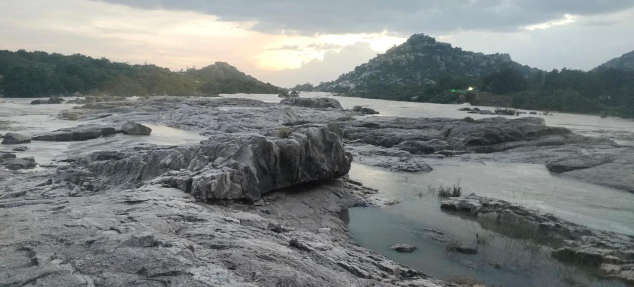 White Sand Hampi Bagian luar foto